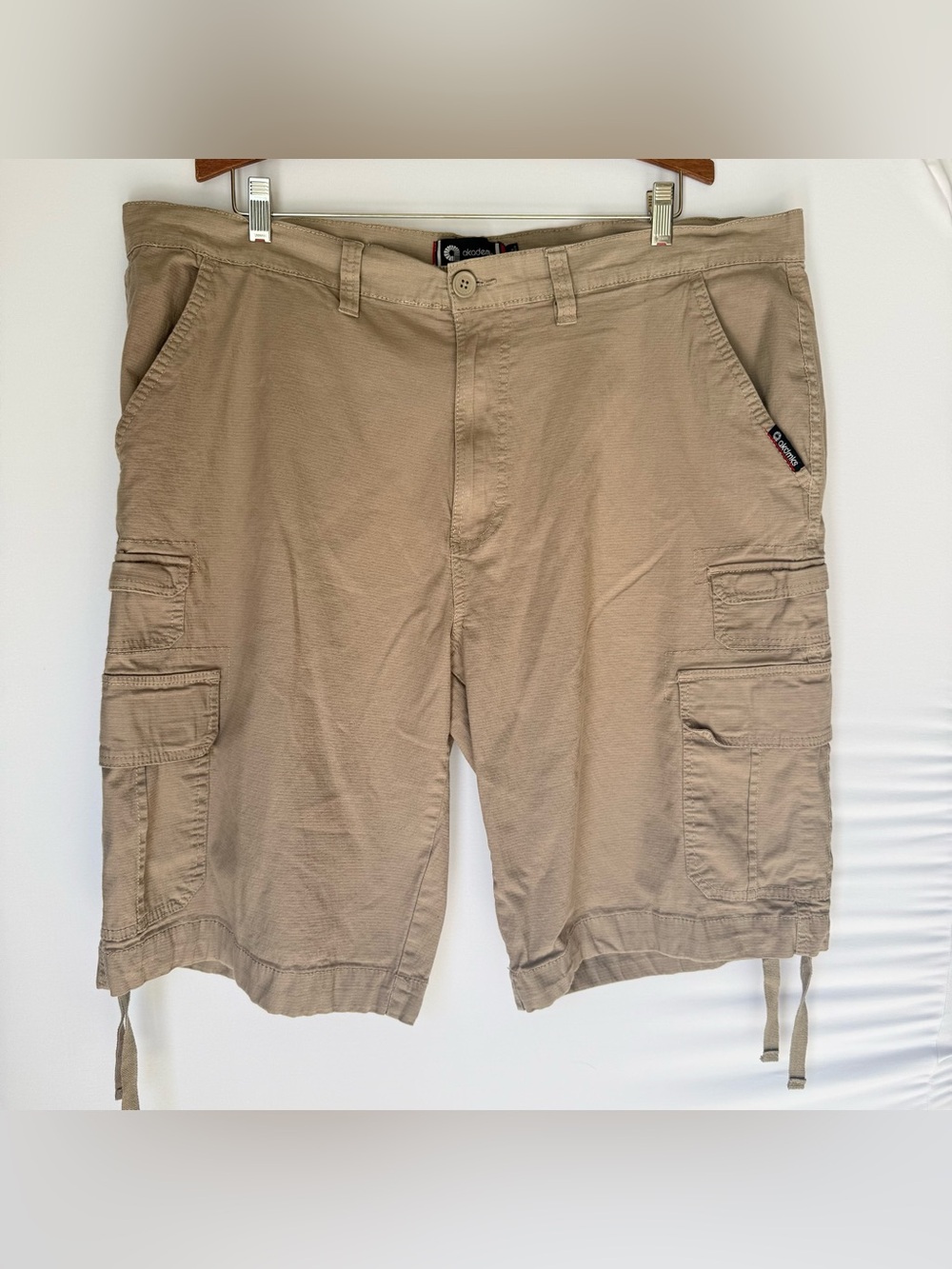 Akademiks Men's Cargo Shorts in Khaki Taupe Ripstop 23” Long 44w